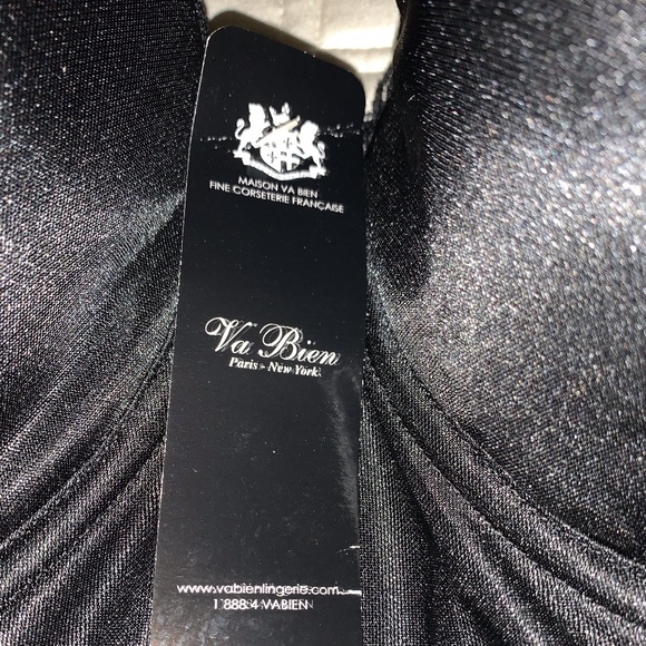 Bustier/Corset - Picture 8 of 9